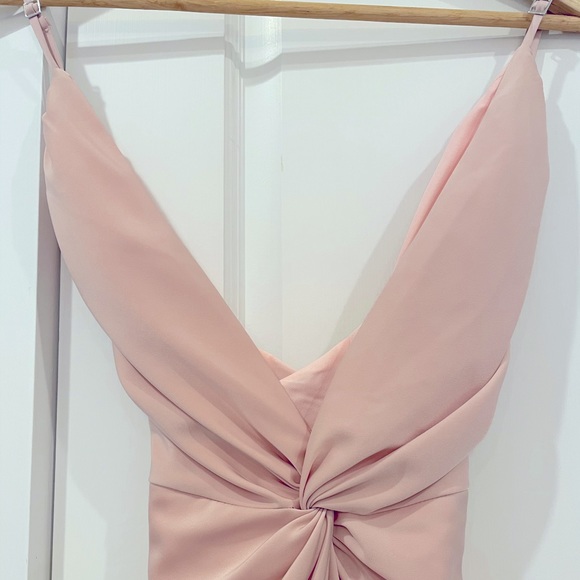 NWT Never Worn Lovers and Friends Pink Gown - Picture 4 of 9